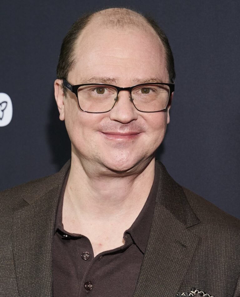 Mike Flanagan en el estreno mundial de la serie Carrie en el Festival de Toronto 2026