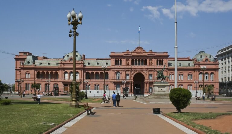 Fachada de la Casa Rosada, sede del gobierno de Argentina, en Buenos Aires