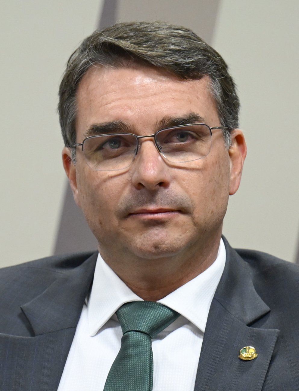 Retrato del senador brasileño Flávio Bolsonaro