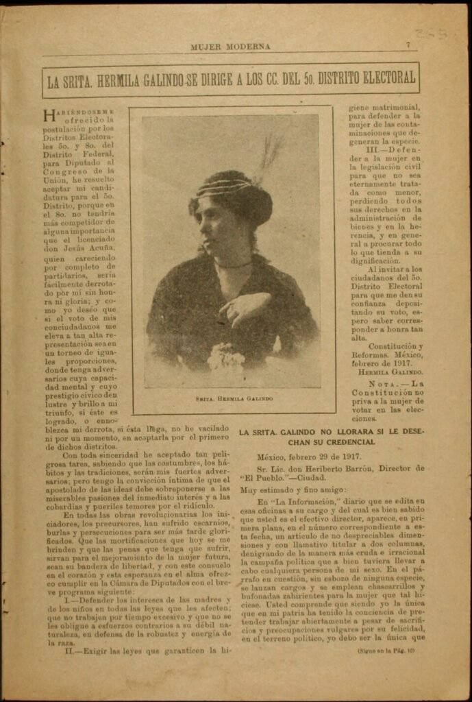 Página de la revista Mujer Moderna de 1917 con un retrato de Hermila Galindo