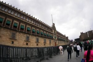 Eduardo Clark y la compra de medicamentos 2027-2028: ¿qué pasó y por qué es tendencia?