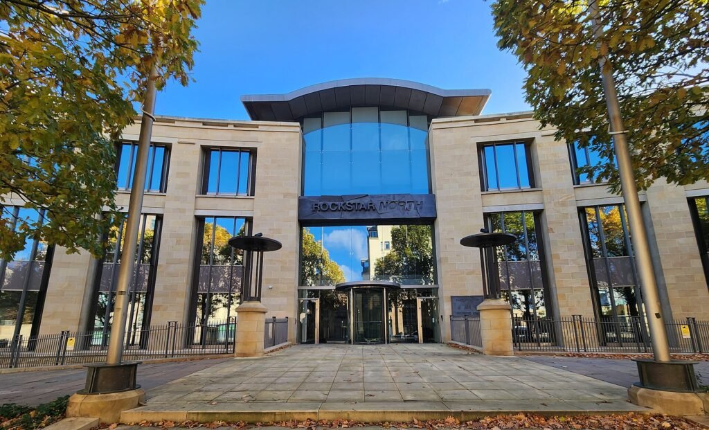 Edificio de las oficinas de Rockstar North en Edimburgo, Escocia