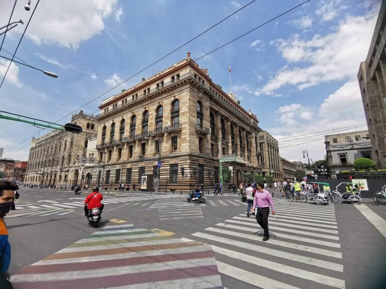 Edificio del Banco de México en el Centro Histórico de la Ciudad de México