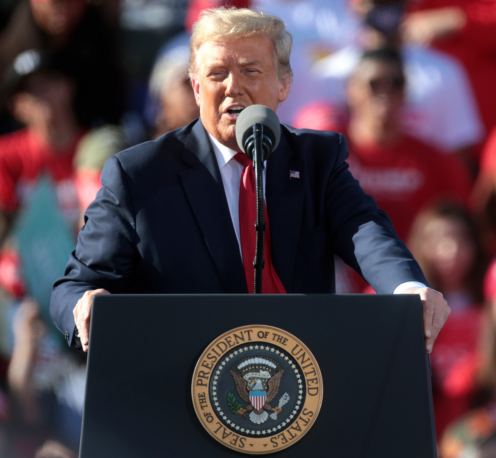 Donald Trump durante un evento de campaña