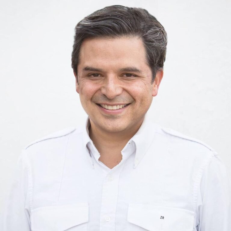 Zoé Robledo, director general del IMSS